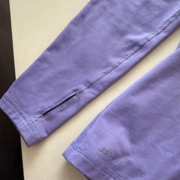 Nike Lavender Cowl Neck Athleisure Top Thumbhole Active Sweatshirt Pilates Yoga - Picture 3 of 4